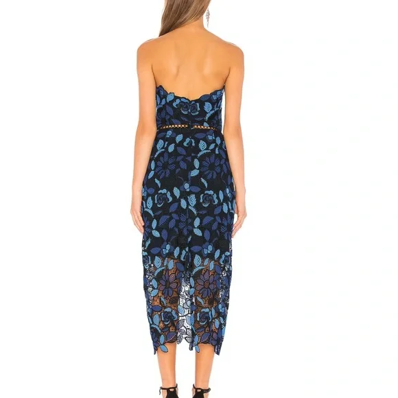 Elliatt Times Dress. #5 best seller on Revolve for lace - Picture 3 of 8